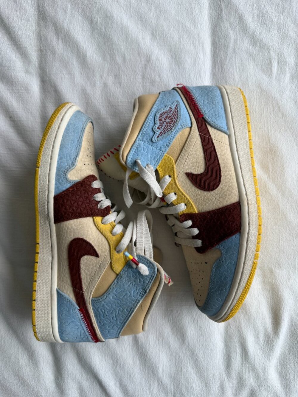 Men's Nike Maison Chateau Rouge x Jordan 1 Mid SE 'Fearless' - Picture 3 of 9